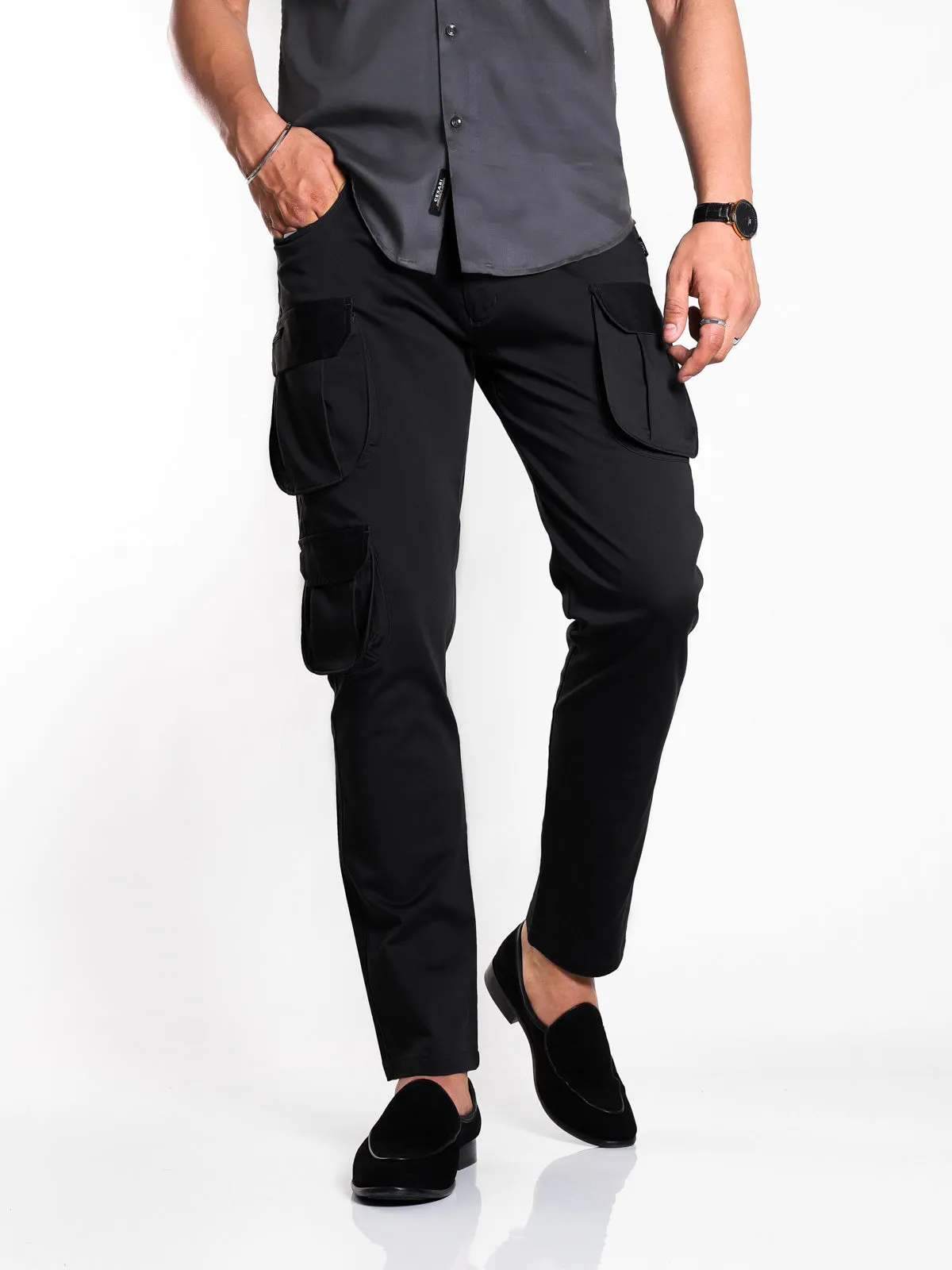 Black 7- Pocket Cargo Stretch Pants (Limited Edition)