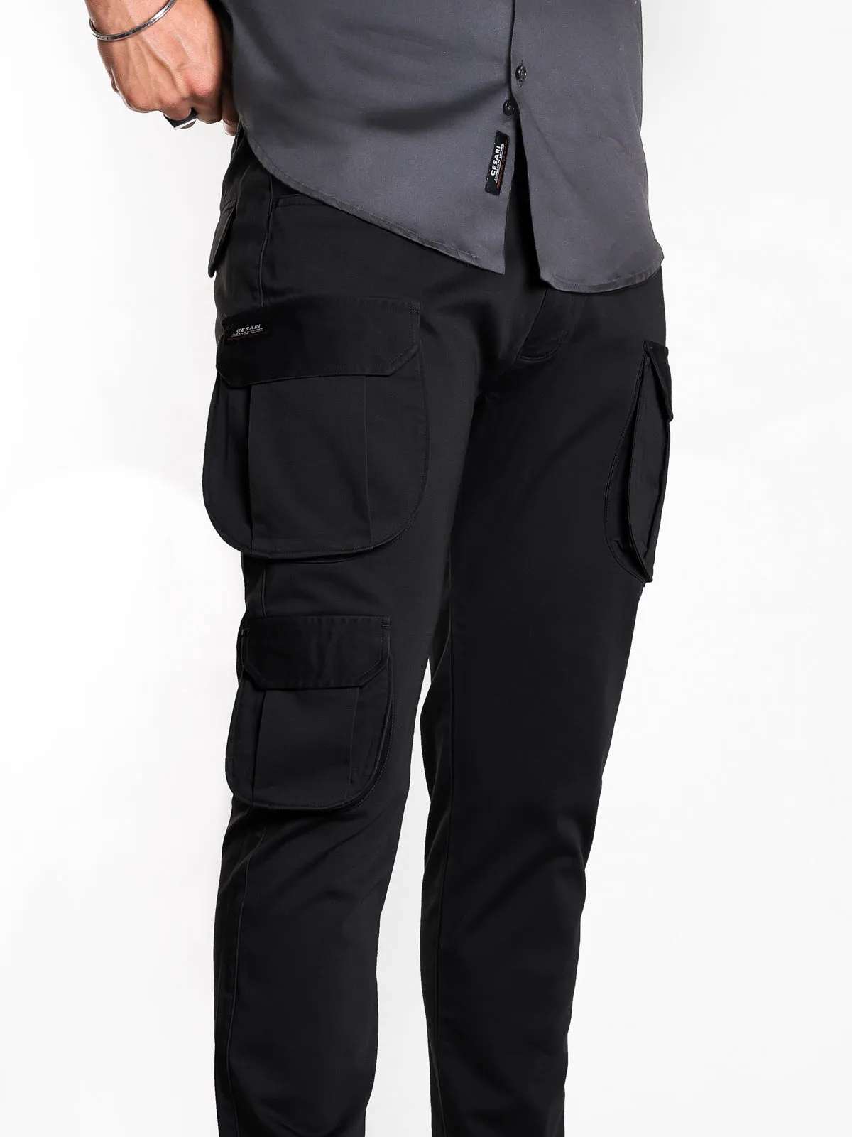 Black 7- Pocket Cargo Stretch Pants (Limited Edition)