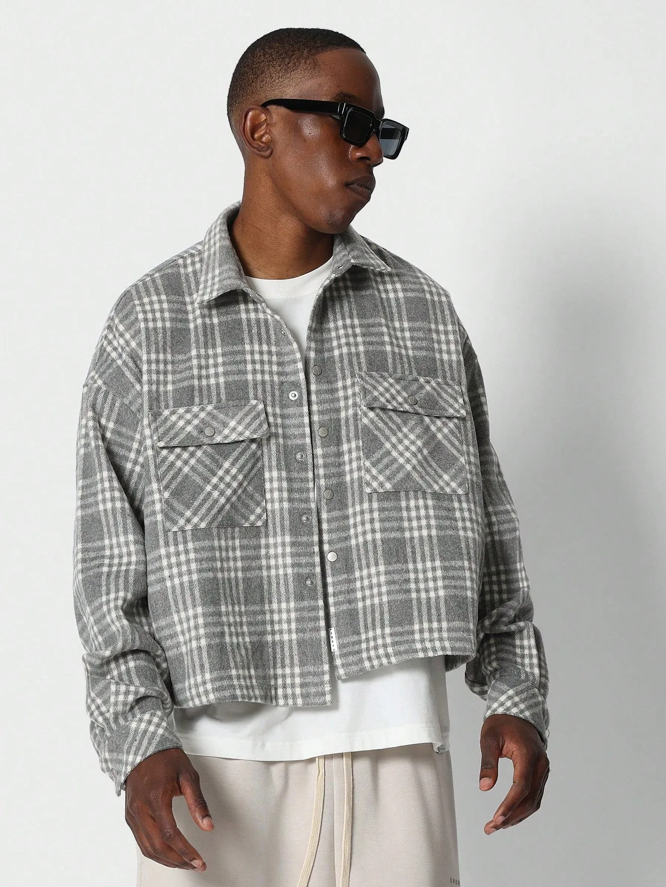 Crop Fit Checked Overshirt With Back Graphic Print
