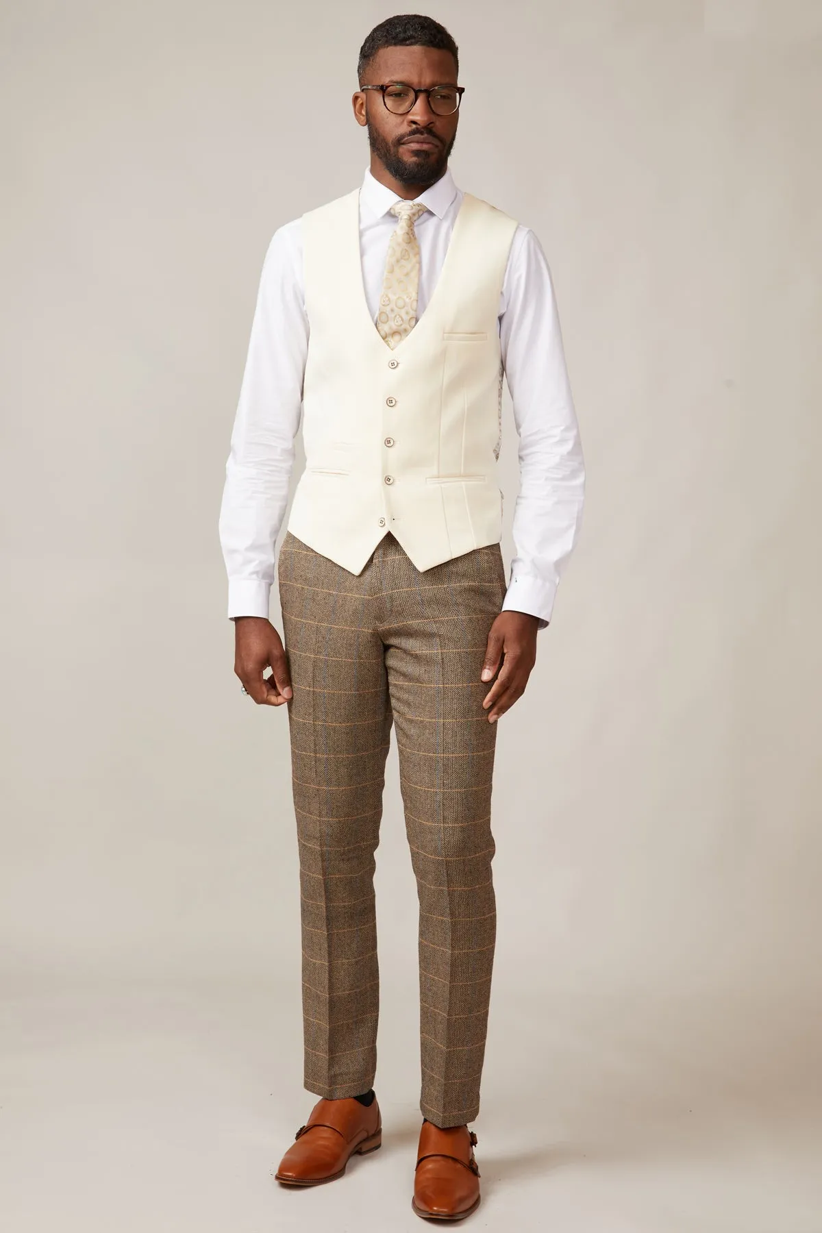 DX7 - Tan Tweed Check Suit With Kelvin Cream Waistcoat