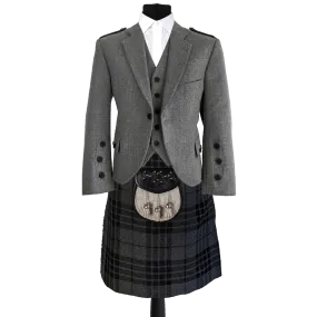 Kilt Hire Package Builder - Customer's Product with price 92.50 ID 1YnCY9_9VYcGXvBuefGHFt36