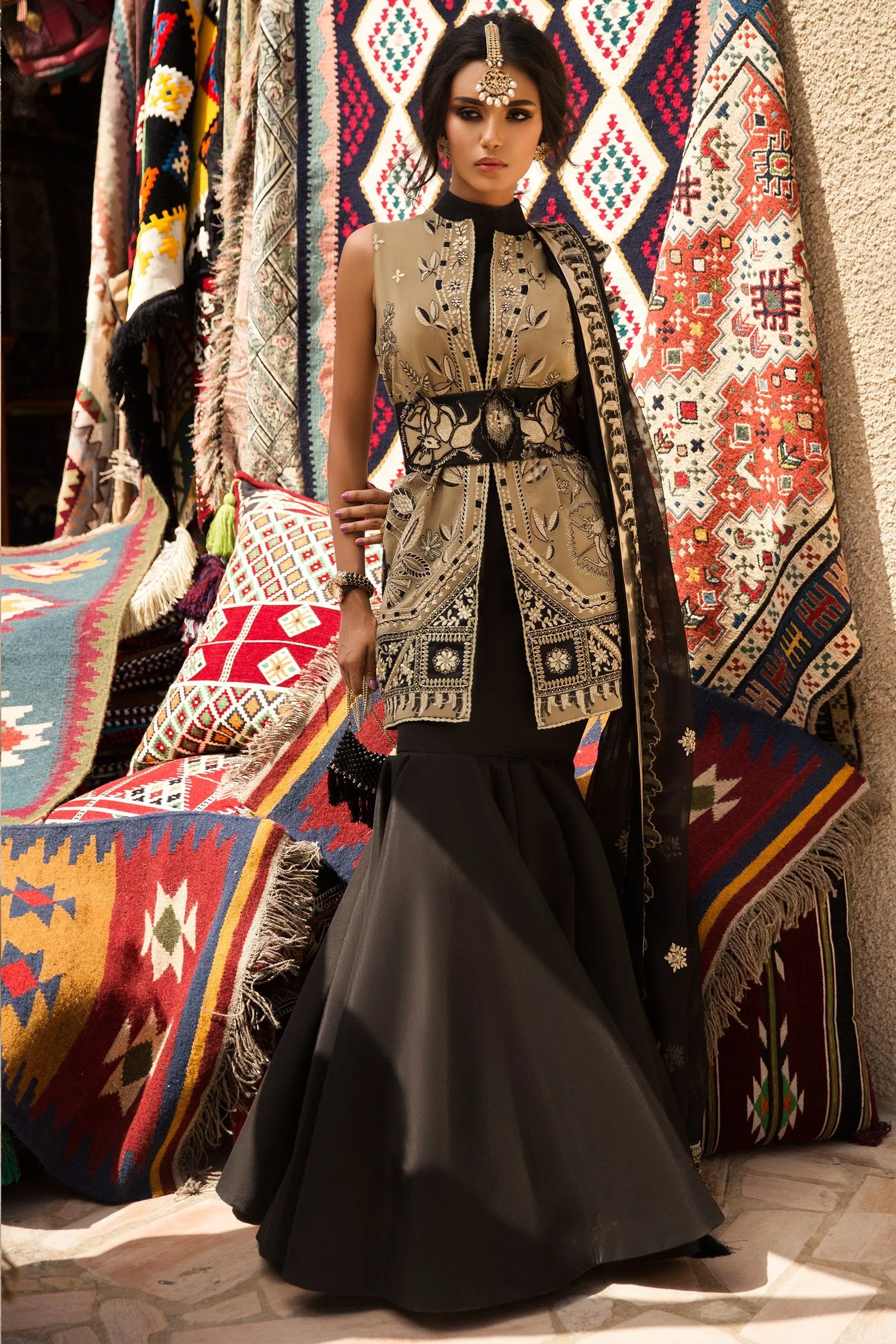 Élan Luxury Festive Collection 2019 – EF-07 (ARYANA)