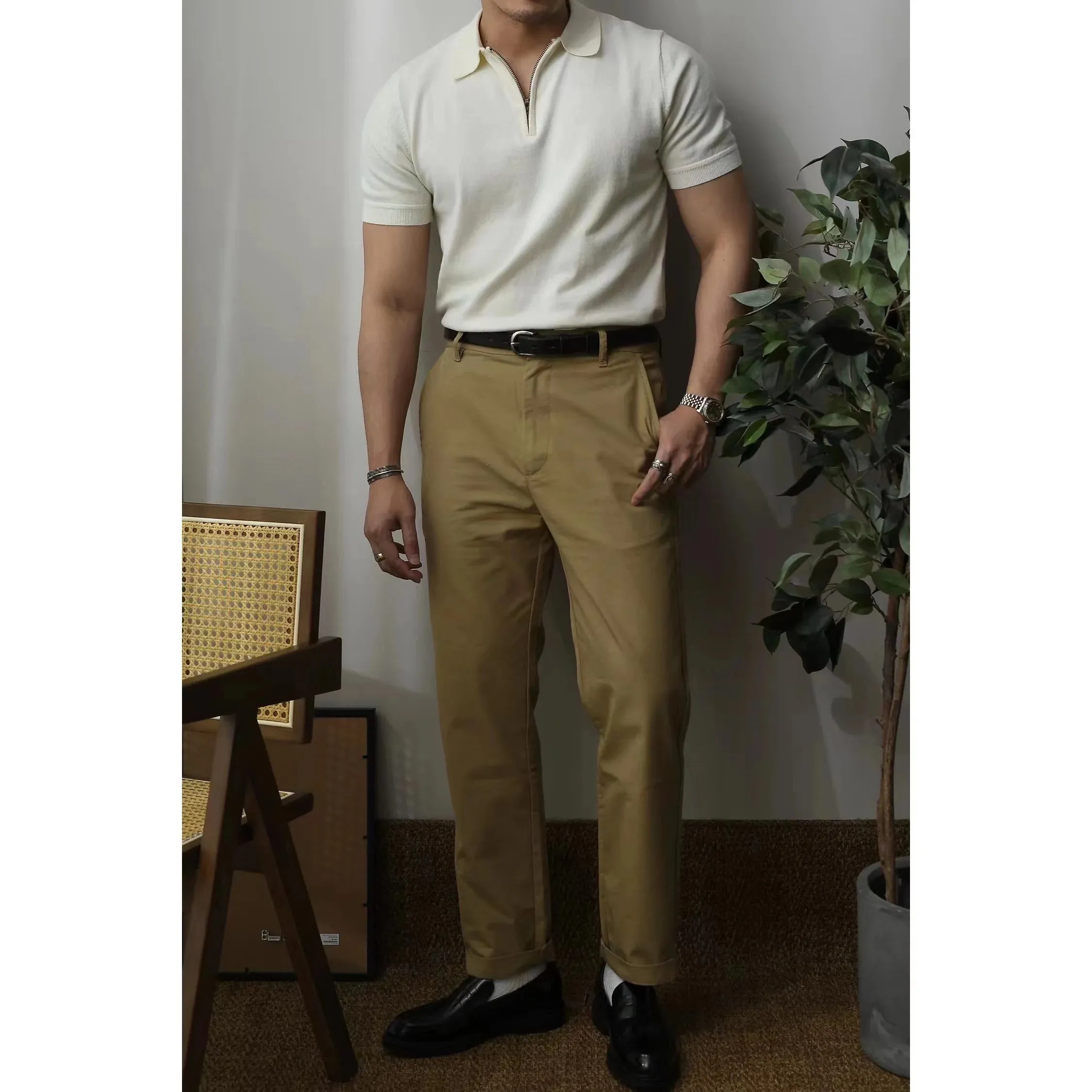 Men's Elegant Business Style Polo Shirt with Short Sleeves and Zipper
