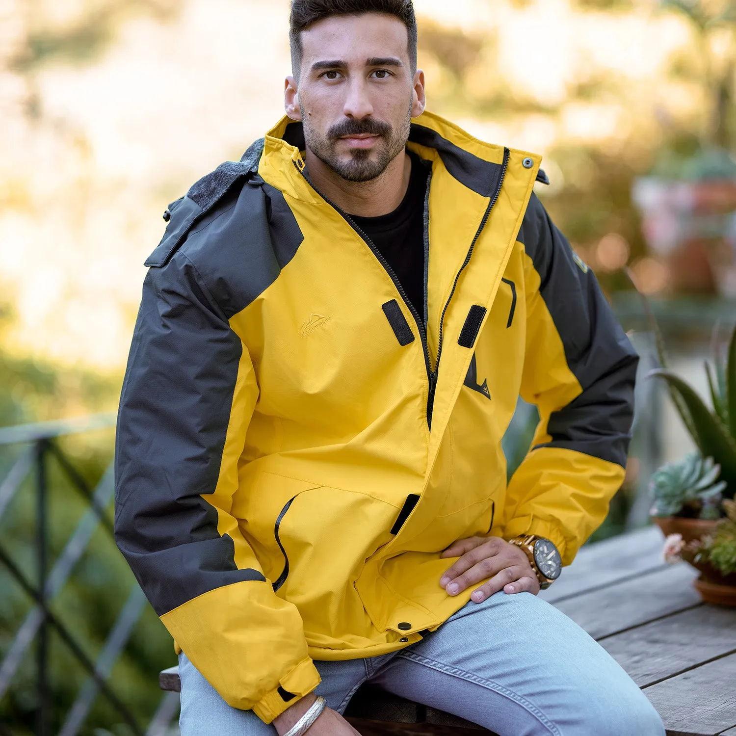 Men's Water-Repellent Winter Ski Jacket with Fleece Lining