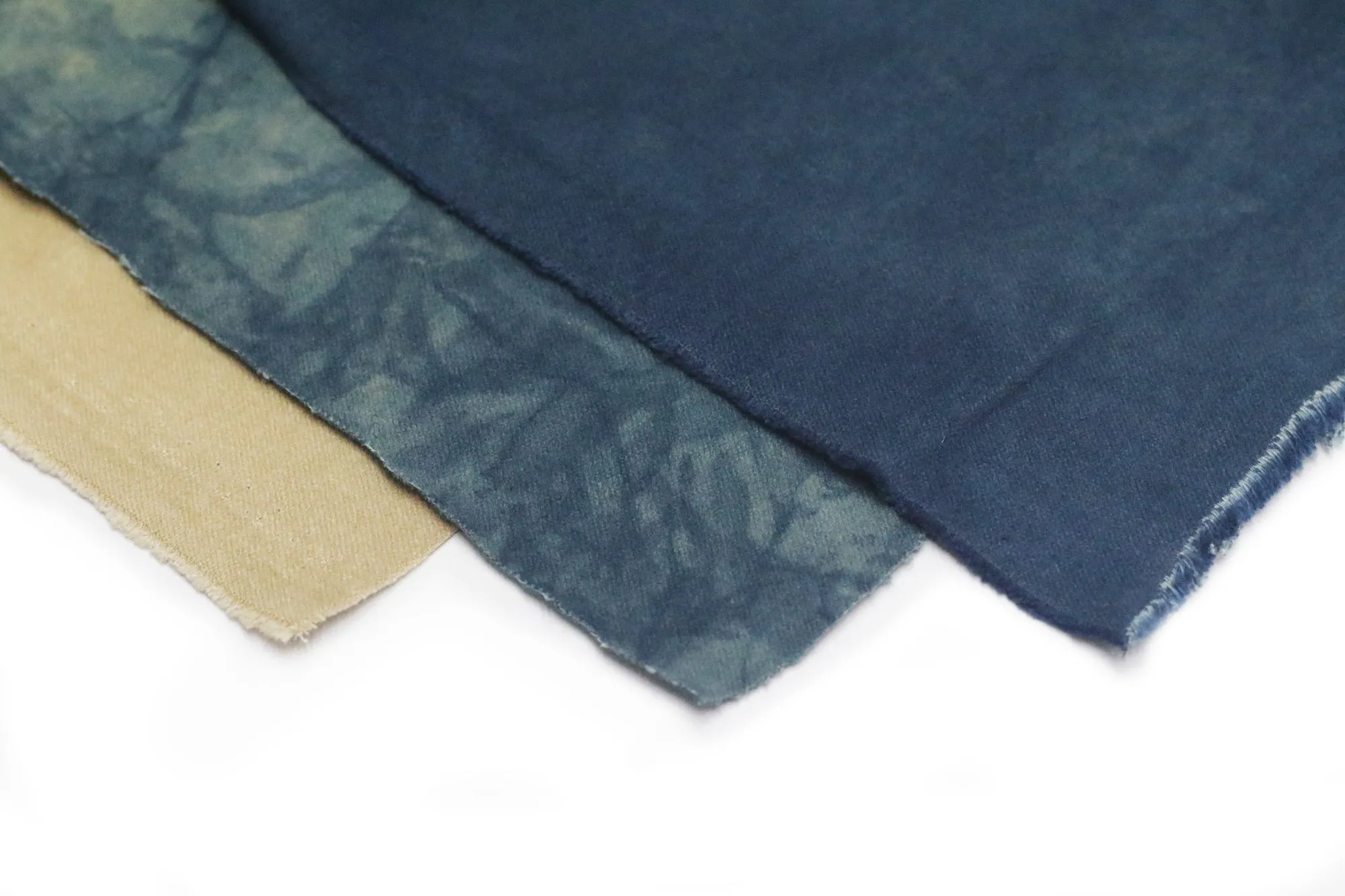 NATURAL INDIGO DYED SUEDE*
