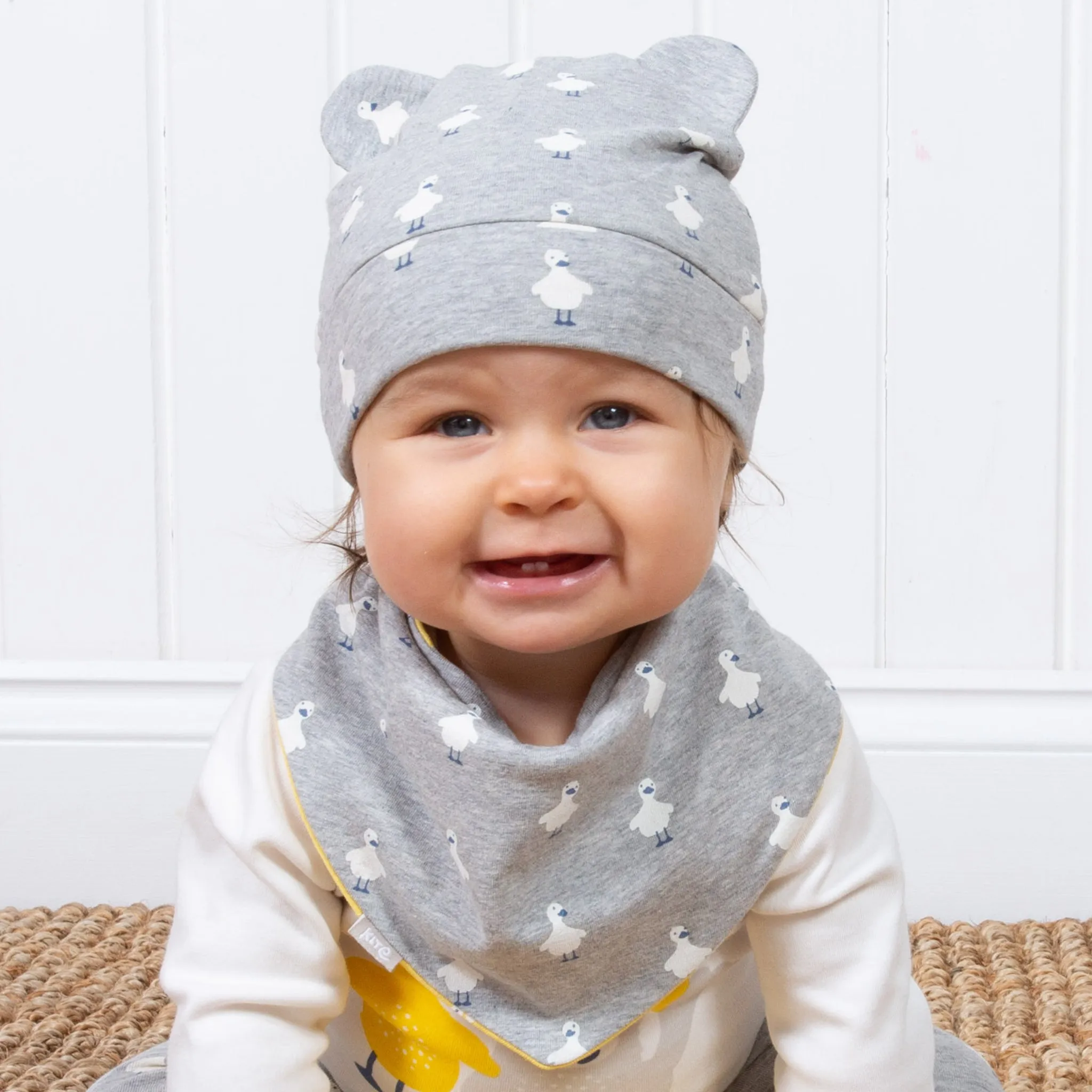 Polka duck hat