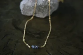 schlichte Messing Kette mit Labradorit