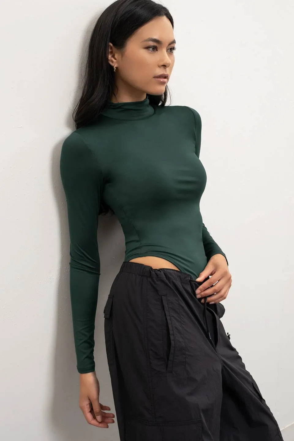 SEAMLESS MOCK NECK LONG SLEEVE BODYSUIT