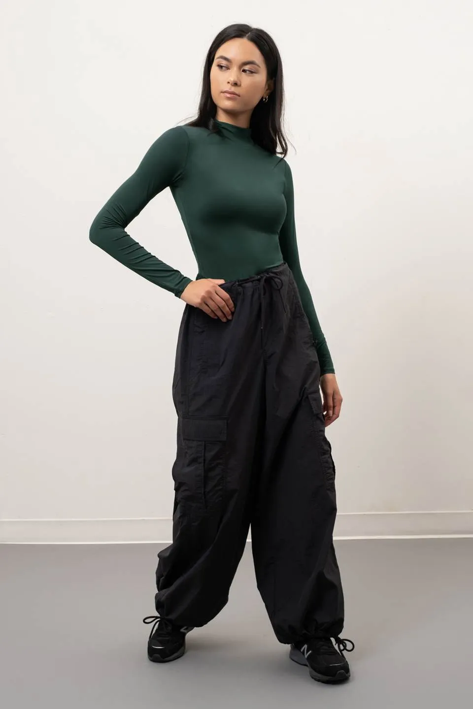SEAMLESS MOCK NECK LONG SLEEVE BODYSUIT