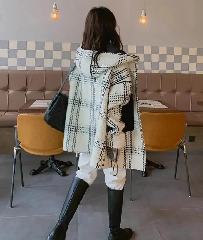 Stylish Plaid Winter Cape Coat for Women with Hood