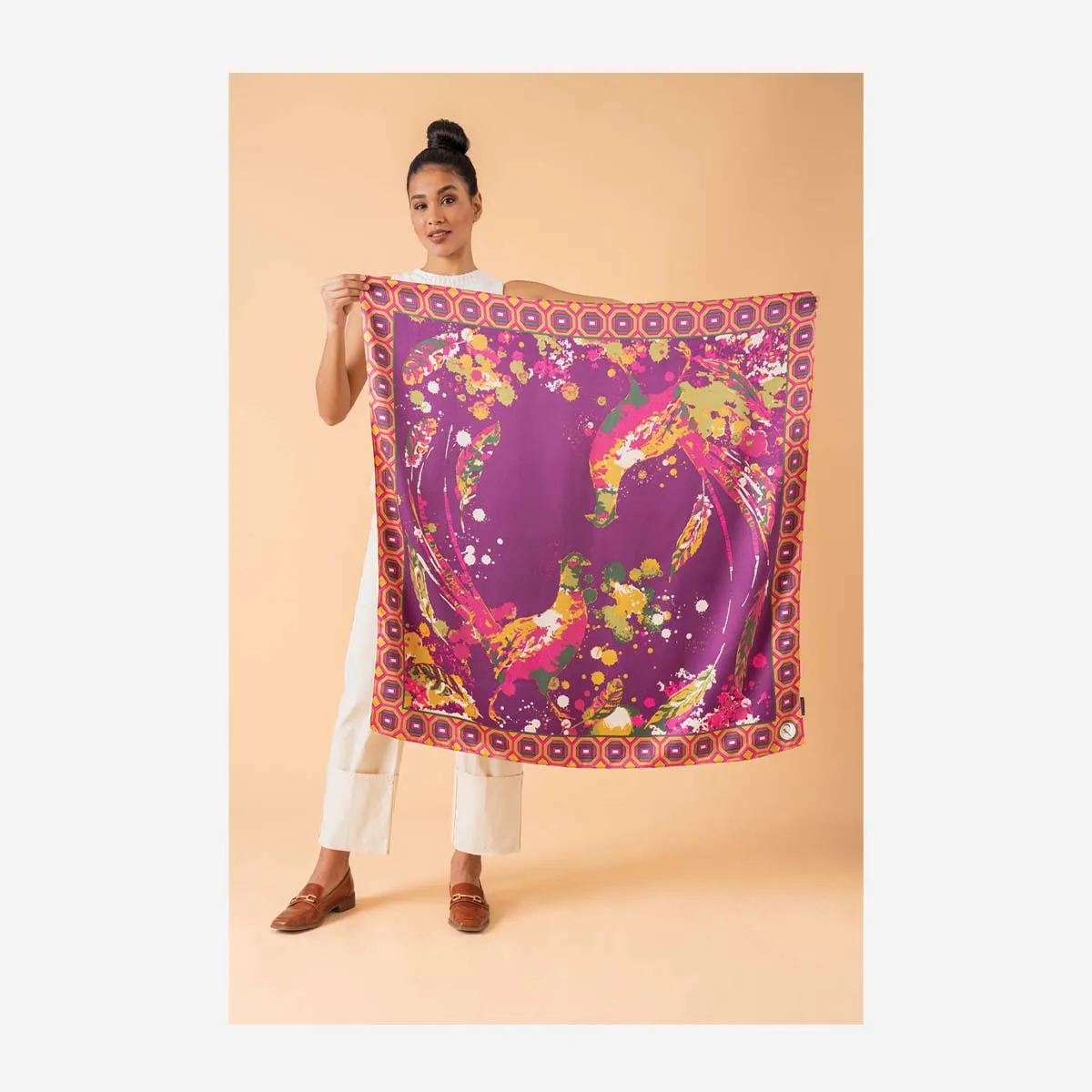 SWIRLING PHEASANT DESIGN SCARF
